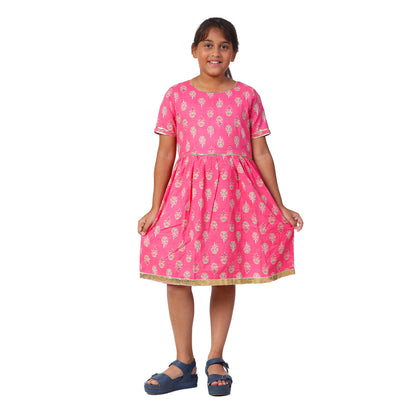 Pink Elbow Sleeves Knee Length Frock